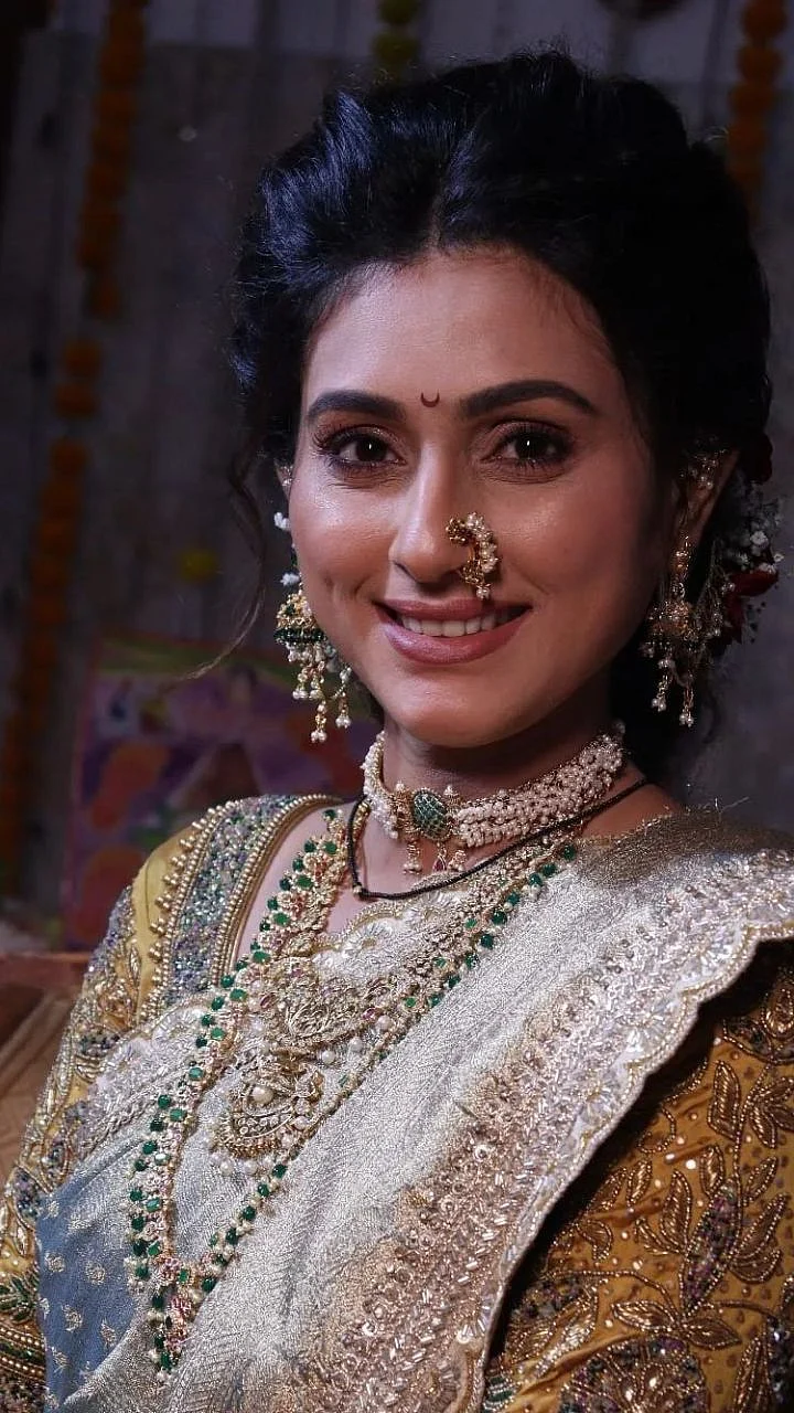Reshma Shinde-Sumeet Pusavale