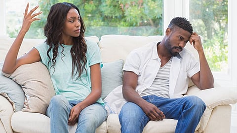 Relationship Tips: नात्यातील गॅसलाइटिंग म्हणजे काय? 'या' गोष्टींमधून मिळतात संकेत, नेमका काय आहे प्रकार?