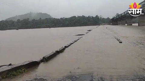 Gadchiroli Heavy Rain: पर्लकोटा नदीला पूर; २४ तासात भामरागडचा संपर्क पुन्हा तुटला