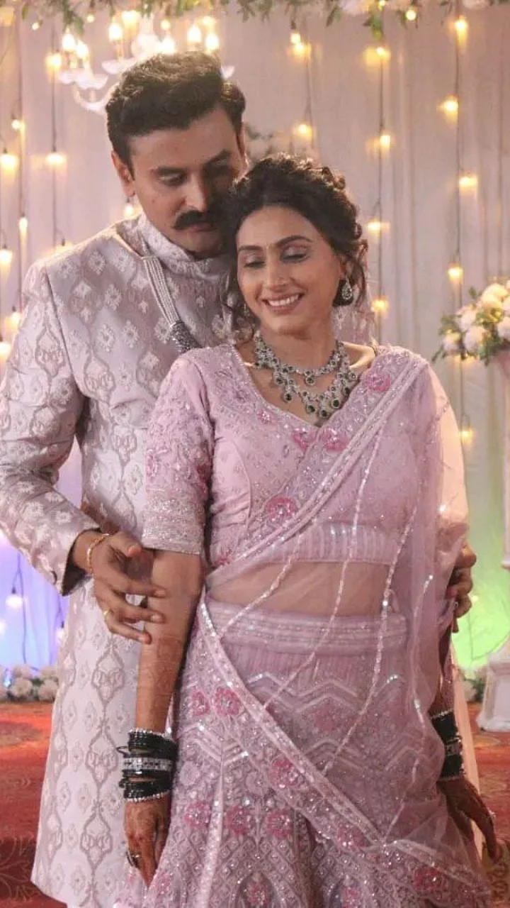 Reshma Shinde-Sumeet Pusavale