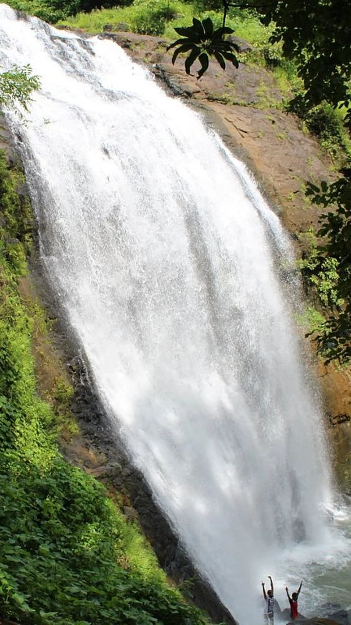  famous waterfall Maharashtra