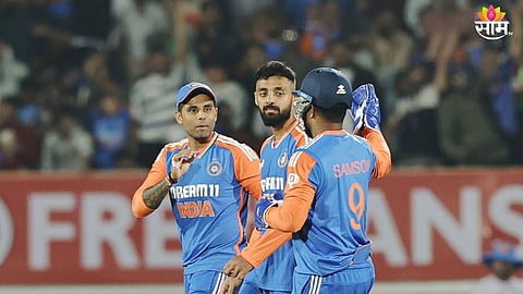 IND vs ENG: वरुणचा 'पंच', राजकोटमध्ये ५ गडी बाद करताच रचला इतिहास