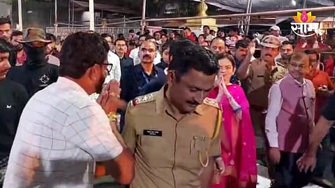 Mumbai Indians owner Nita Ambani Shirdi Sai Baba Darshan