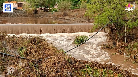 Heavy unseasonal rain hit Bhor and Khed talukas in Pune 