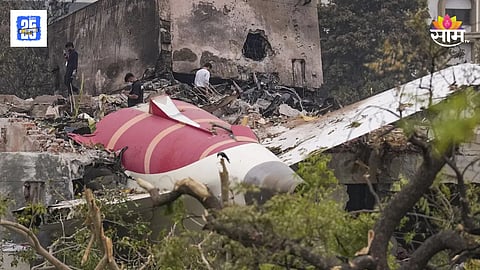 Air India Plane Crash: तू इंधन का बंद केले?, एअर इंडियाचे विमान कोसळण्यापूर्वी दोन्ही पालटमध्ये काय बोलणं झालं होतं? 