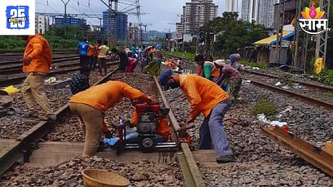 Mumbai Local Train