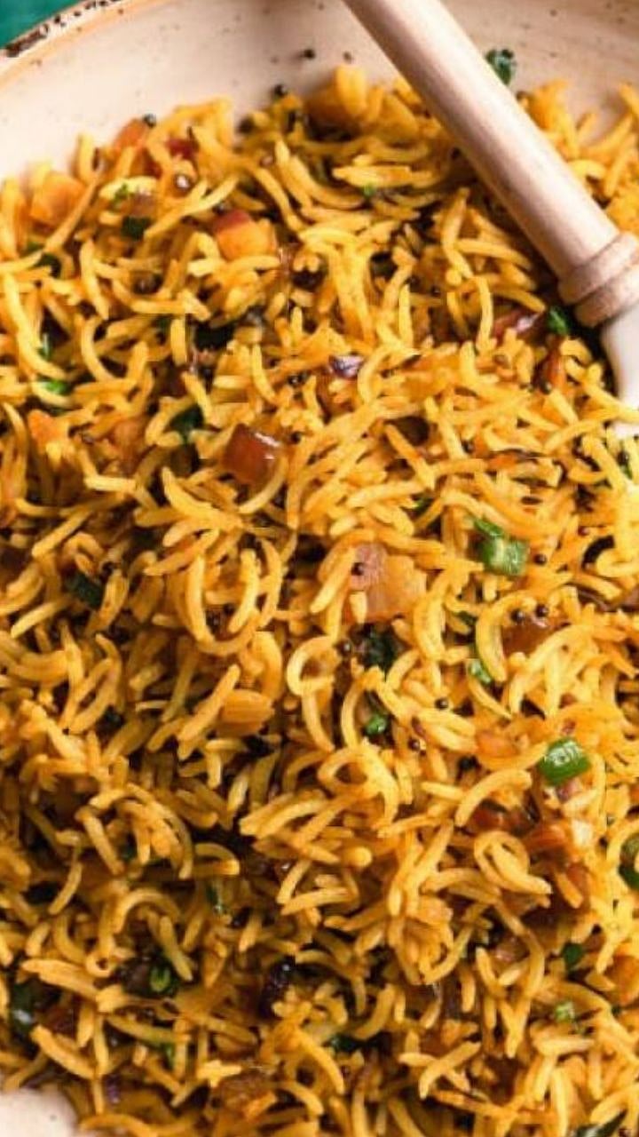 Fodnicha Bhat Recipe : ऑफिसवरून आल्यावर झटपट बनवा 'असा' चटपटीत फोडणीचा ...