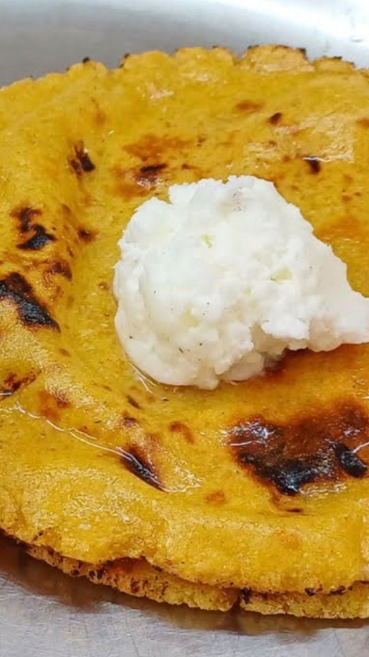 Makki Ki Roti Recipe : थंडीत घ्या गरमागरम 'मक्याच्या भाकरी'चा आस्वाद ...