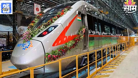 Delhi NCR photoshoot location in train