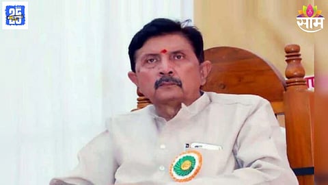 BJP leaders celebrate after Shamsher Singh Nimbalkar’s victory in the Phaltan Municipal Council elections.