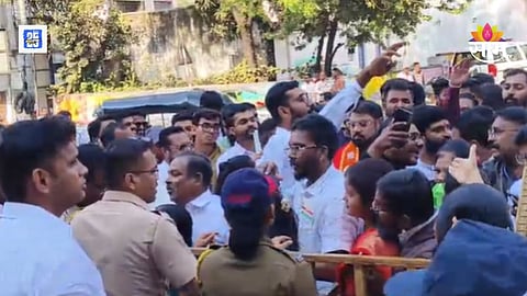 Nashik BJP AB form clash News Update