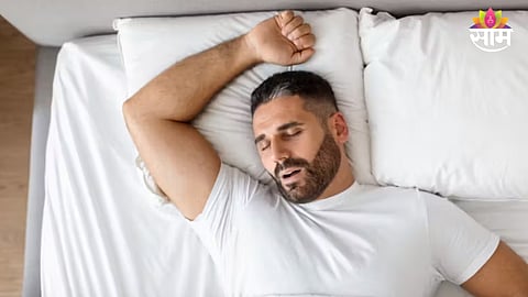 Snoring causes risks: माणसं झोपेत जोरजोरात का घोरतात? जाणून घ्या कारणं, धोके आणि उपचार
