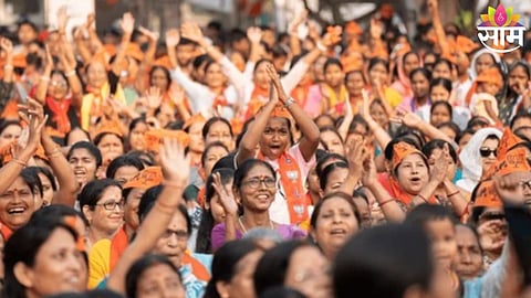 A chaotic scene at an election rally in Kalyan after a flag came in contact with a live electric wire, causing a blast.