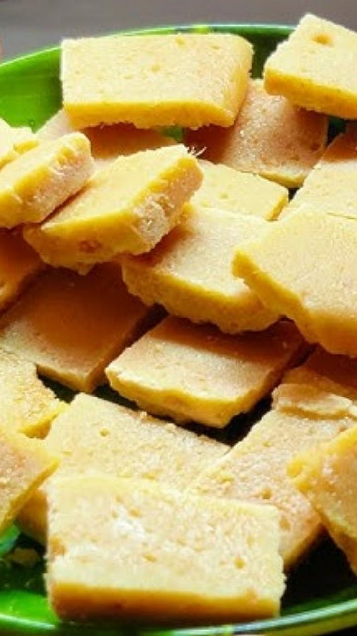 Alepak Recipe : हिवाळ्यासाठी खास आयुर्वेदिक आलेपाक कसा बनवावा? जाणून ...