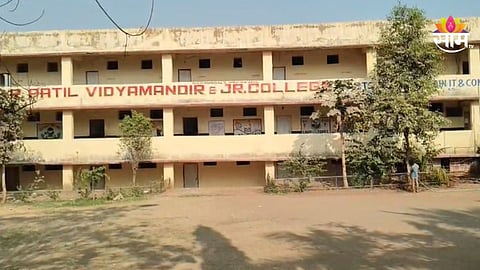 मुख्याध्यापकांचं ऑफिस सील, KDMC ची बेधडक कारवाई, १ कोटी २८ लाखांचं कनेक्शन काय?