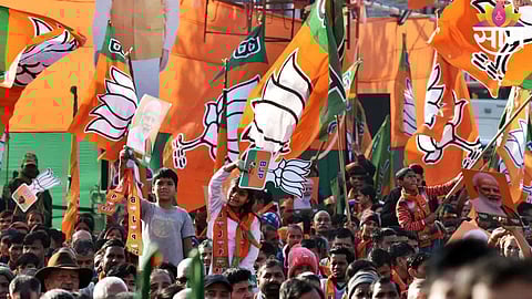 Political leaders engaged in intense discussions amid the Bhiwandi mayoral election controversy.