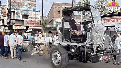 A tragic scene at Ahilyabai Holkar Chowk in Kalamb where a 55-year-old woman lost her life after being run over by a speeding truck.