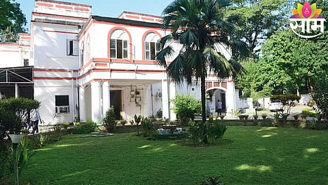 Nitish Kumar shifts out of official residence ahead of anticipated resignation, triggering political speculation in Bihar.