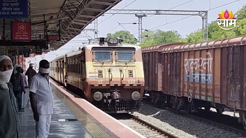 Indian Railways trains delayed and cancelled due to non interlocking block work in Akola section