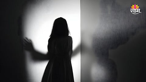 Mumbai Crime: साडीची डिलिव्हरी करायला आला, पैसे देताना मुलीला दाखवला अश्लील व्हिडीओ; मुंबईतील संतापजनक प्रकार 
