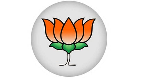 भाजप बनला इंदिरा काँग्रेस