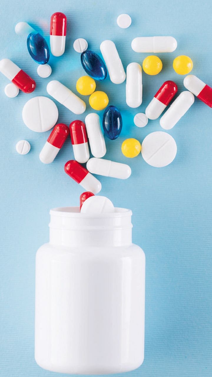 Why Medicine are Colorful : औषध रंगीबेरंगी का असतात | Why are medicine ...