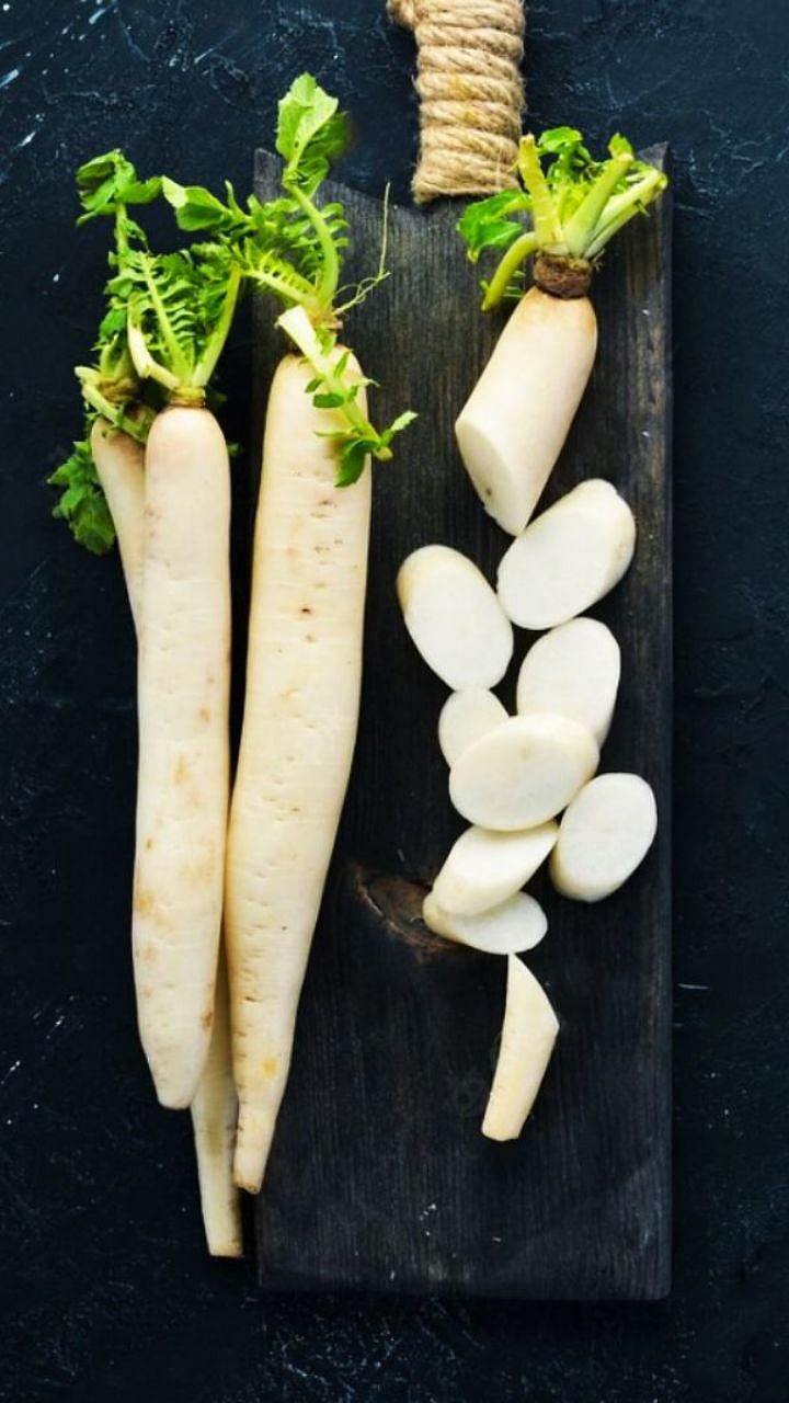Radish Benefits: या लोकांनी मुळा खाणे आहे फायदेशीर, अनेक आजार होतील दूर