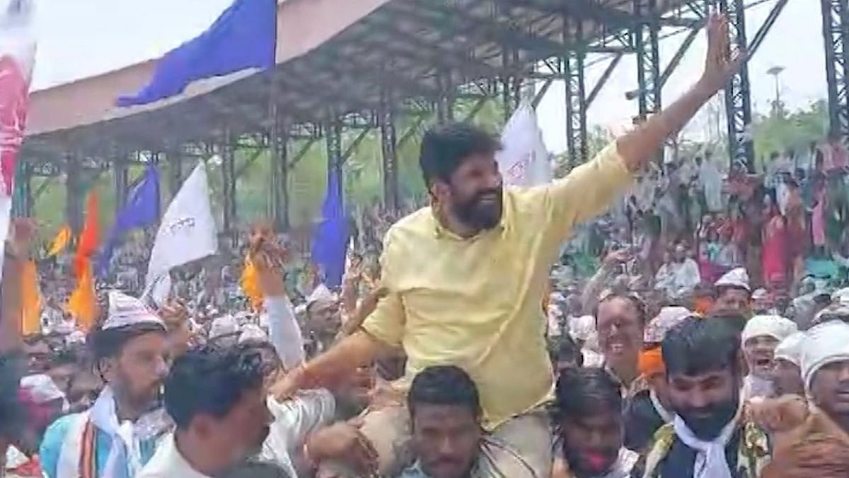 Ad Bachu Bacchu Kadu: नवनीत राणांविरोधात बच्चू कडू मैदानात, अमरावतीमध्ये दिनेश ...