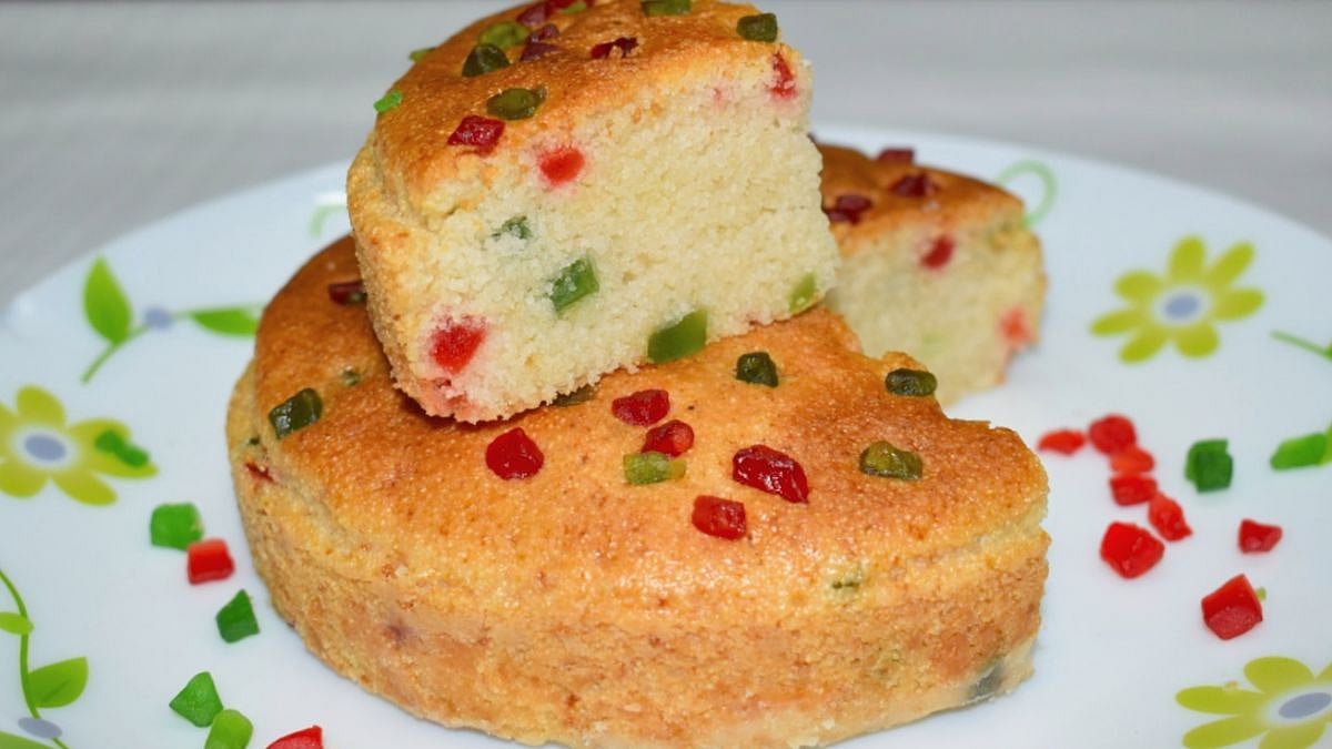 Rava Cake Recipe : बेकरी स्टाईल जाळीदार आणि मऊ केक; घरच्याघरी कुकरमध्ये ...