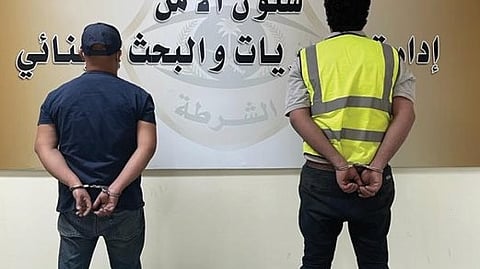 مقيمان سرقا كابلات كهربائية في قبضة شرطة القصيم
