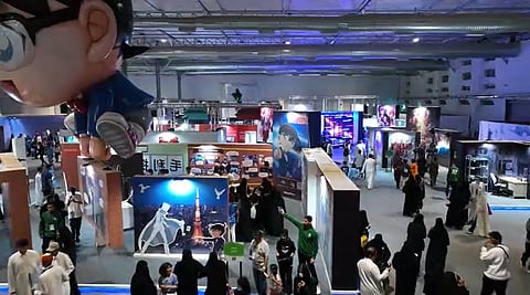 في أول خروج له من اليابان.. تمثال "ايفانجاليون" في معرض الأنمي السعودي