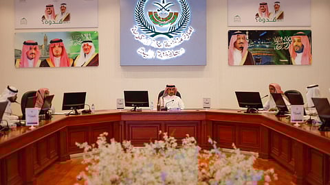 محافظ الليث عمران الزهراني يترأس الاجتماع