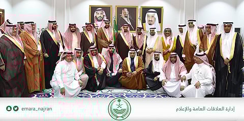 الأمير جلوي بن عبدالعزيز خلال استقباله ضيوف ملتقى الإعلام التوافقي