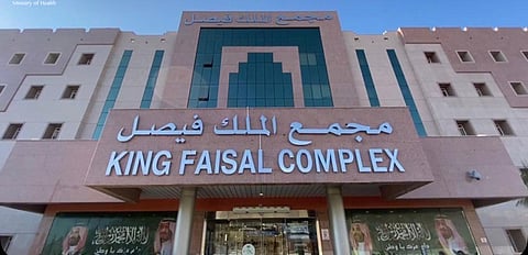 في عملية معقدة استمرت 5 ساعات.. إعادة خلع ورك لطفلة بـ"فيصل الطائف"