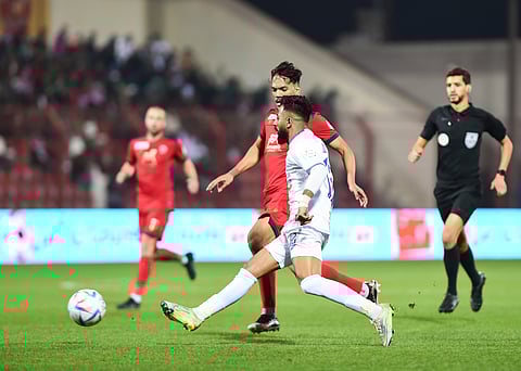 دوري روشن .. ضمك يبدع ويمتع ويقلب الطاولة أمام الفتح 