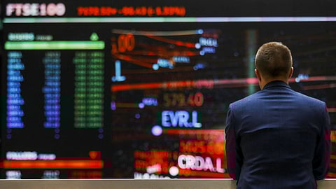 مخاوف من انتشار العدوى.. البورصات والبنوك الأوروبية تواصل تراجعها متأثرة بإفلاس المصرفين الأمريكيين
