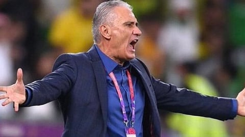 "النصر" يبدأ مفاوضاته مع البرازيلي "تيتي" لتولي قيادة الفريق