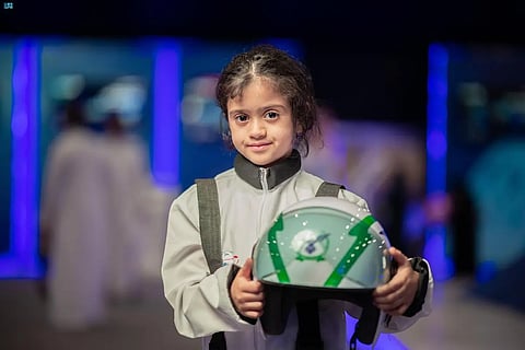 "السعودية نحو الفضاء" يقدم للأطفال رحلة تعليمية عن علوم الفضاء