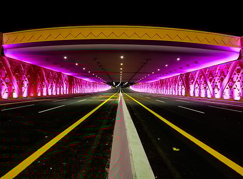 نفق بتبوك.. لمسة جمالية عالمية على أرض سعودية