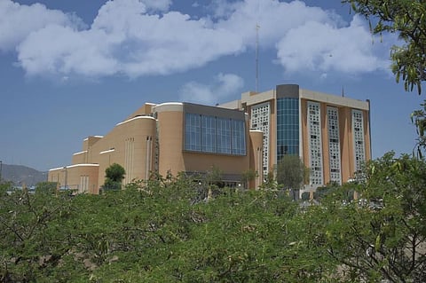 تعليم عسير يدعو الطلاب والطالبات للتسجيل في الملتقى العلمي الصيفي