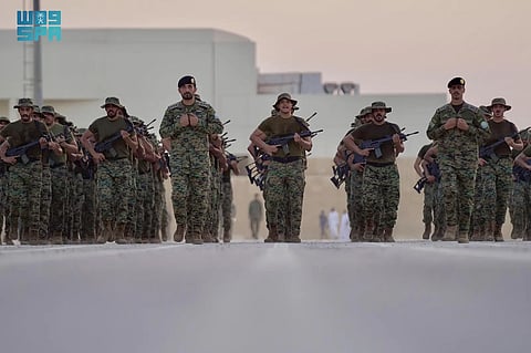 شاهد.. الأفواج الأمنية تشارك في التمرين التعبوي المشترك الـ5 لقطاعات قوى الأمن الداخلي