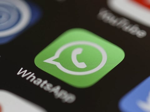 "واتساب" تُطلق نظام تشفير أكثر "سرية" للرسائل المشفرة
