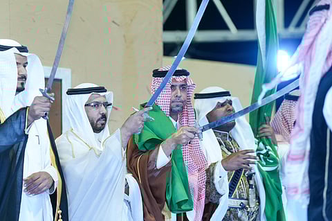 بلدية الجموم تحتفل بـ"يوم التأسيس" بالعرضة السعودية والقصائد الوطنية 