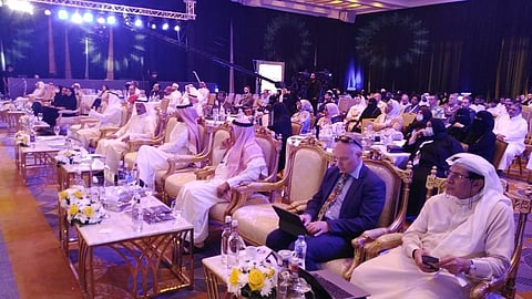 جانب من حضور مؤتمر الشرق الأوسط للغدد والسكري والسمنة بجدة