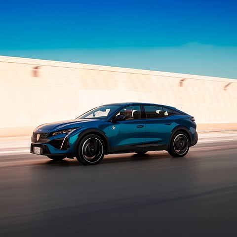 سيارات بيجو تحقق المركز الأول في مبيعات السيارات الأوروبية في المملكة