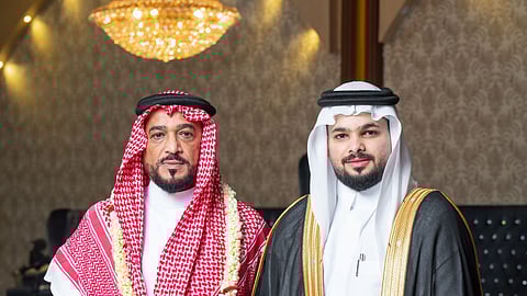 "عبده حمدي" يحتفل بزفاف "إياد" في صامطة  