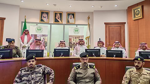 مدير وقاء مكة يزور مركز إدارة الأزمات والكوارث بإمارة منطقة مكة المكرمة