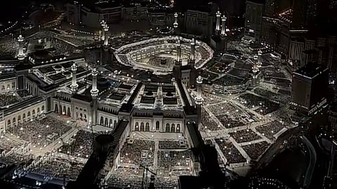 "العناية بالحرمين" تُشَغل أحد أكبر أنظمة الصوت في العالم داخل المسجد الحرام