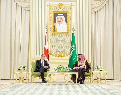 المملكة وبريطانيا تؤكدان أهمية تعزيز الشراكة الاقتصادية وزيادة الاستثمار والتجارة البينية إلى 37.5 مليار دولار