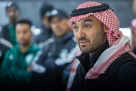 وزير الرياضة "الفيصل" يحضر مباراة الأخضر وترينداد وتوباغو .. ويلتقي اللاعبين